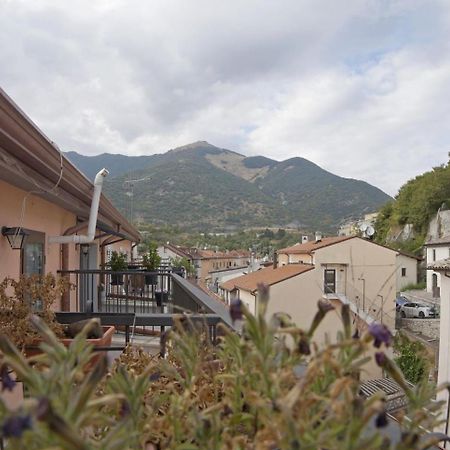 Casa Vacanze Donna Lucia Castel Di Sangro Extérieur photo
