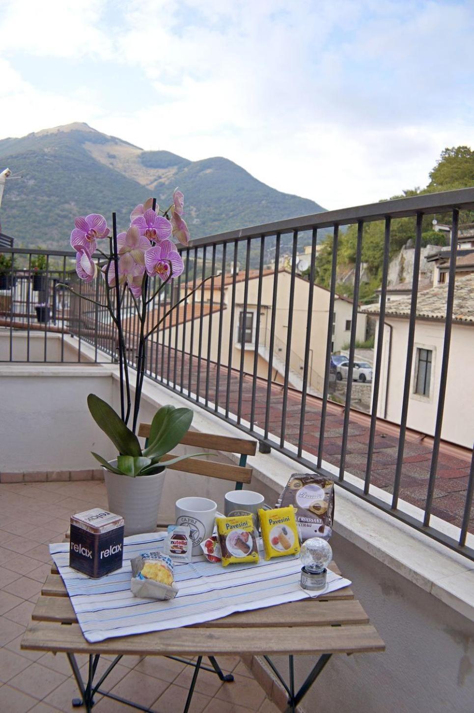 Casa Vacanze Donna Lucia Castel Di Sangro Extérieur photo